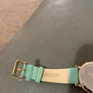 *SALE*Bertha Luna mother of pearl leather watch Bertha | Accessories | Salebertha Luna Mother Of Pearl  main image 3